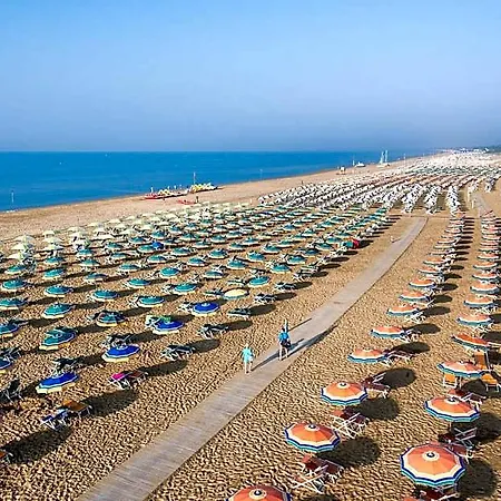 Lovely Flat With Terrace By Beahost Hotel Bibione